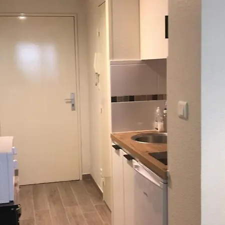 Apartment Orpi Deruelle5, Studio Hyper Centre Part-dieu *