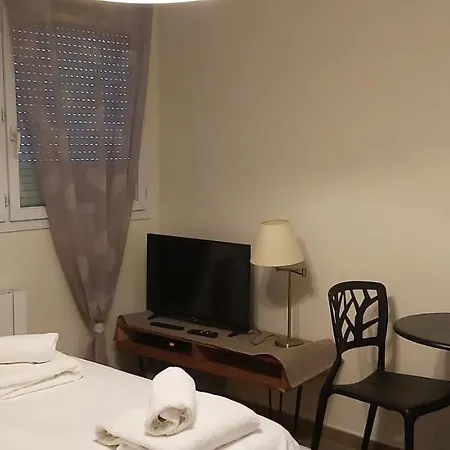 Apartment Orpi Deruelle5, Studio Hyper Centre Part-dieu *